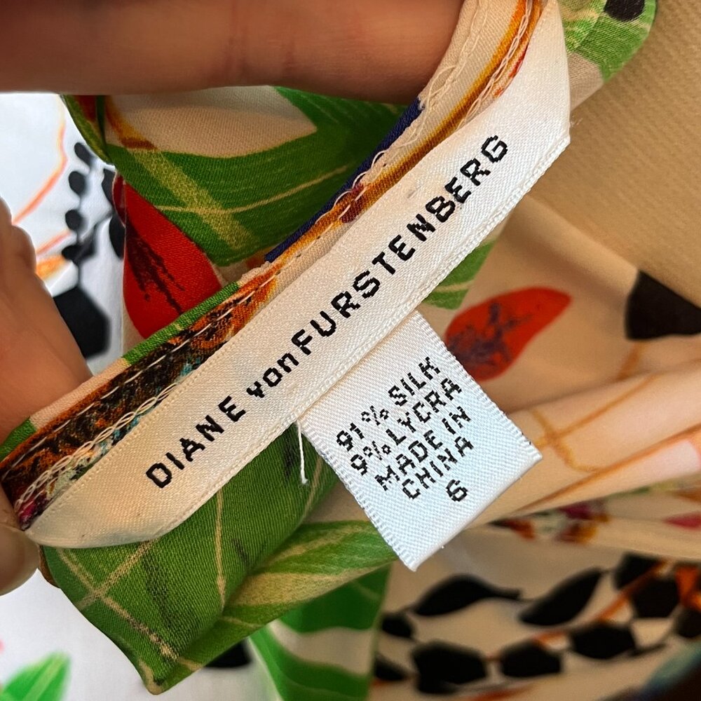 Diane von Furstenberg Dress Silk Blend Dragonfly Bird Floral Multicolor Size 6 - Picture 15 of 15